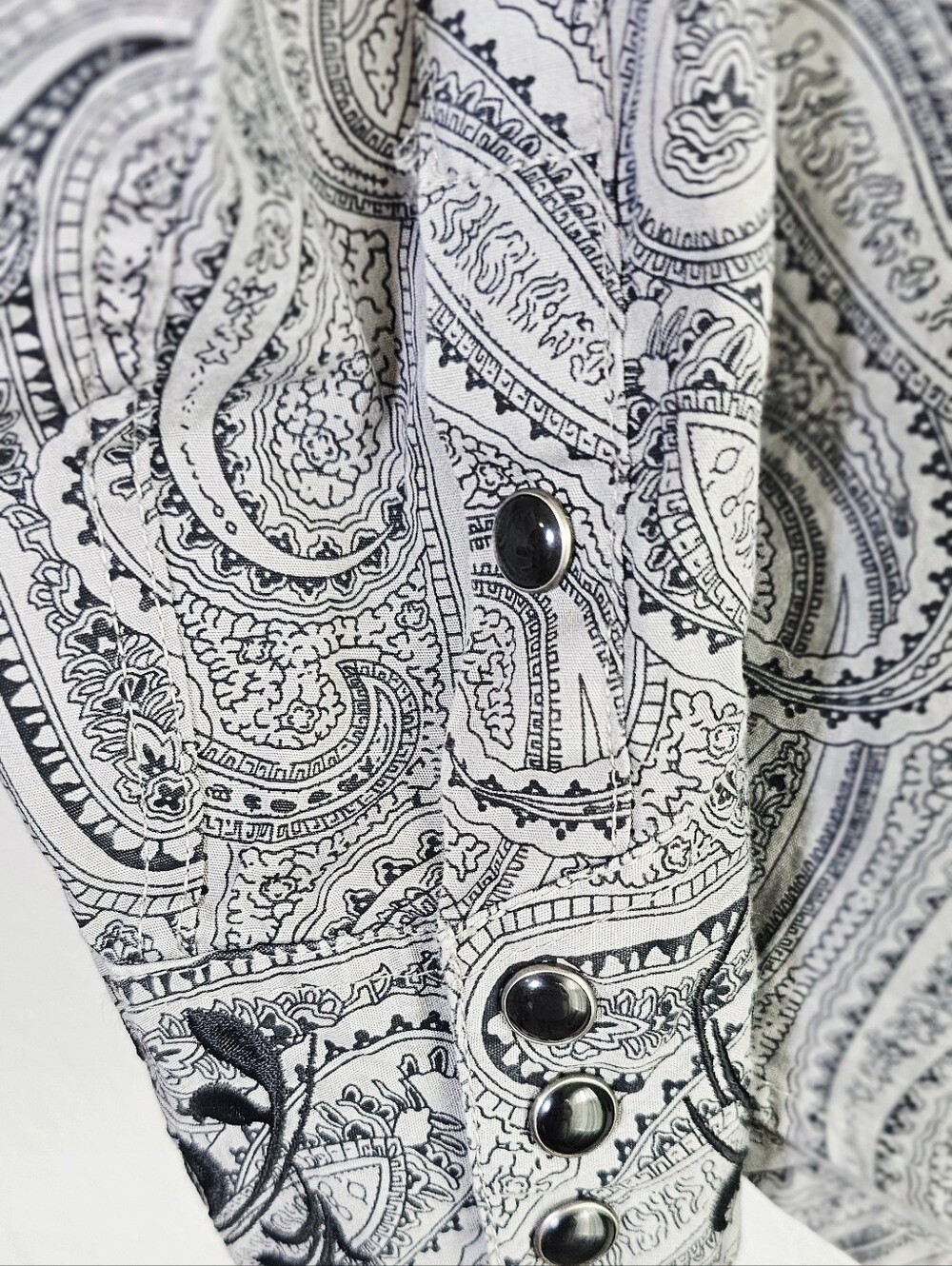 Panhandle Slim Women's Medium Black Gray Paisley Embroidered Pearl Snap Western - Picture 7 of 9